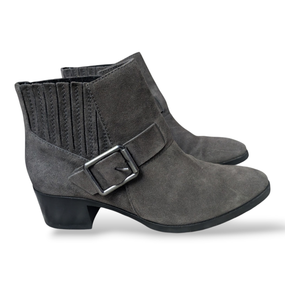 Aquatalia Foster Gray Suede Buckle Heeled Ankle Booties Women's Size 7.5 - Picture 4 of 16